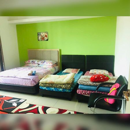 קוטה בארו Apartment Wakaf Che Yeh מראה חיצוני תמונה
