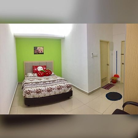 קוטה בארו Apartment Wakaf Che Yeh מראה חיצוני תמונה